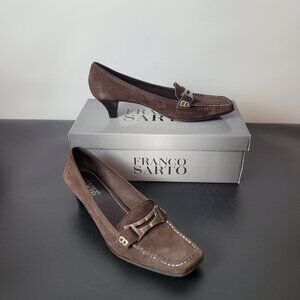 Franco Sarto Brown Suede Loafers With Kitten Heel & Gold Buckle Detail Size 7.5